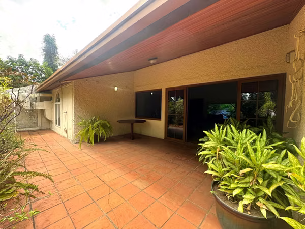 Venta de Casa en Villa Fontana Sur