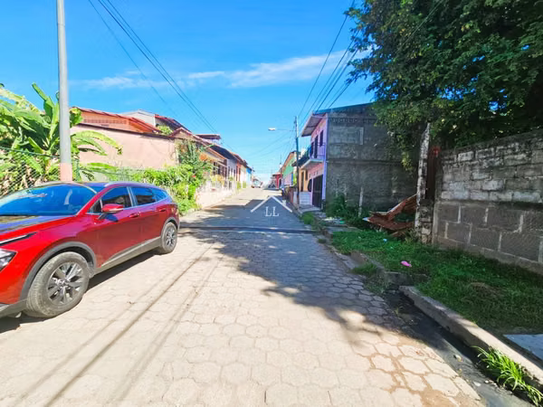 LL - Se Vende Terreno en el Centro de la Ciudad de Granada