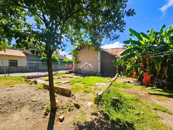 LL - Se Vende Terreno en el Centro de la Ciudad de Granada