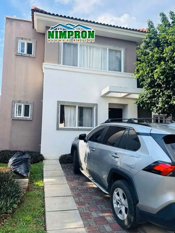 Rent! House inside condo in the hills