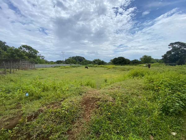 Venta de Terreno en Las Cumbres