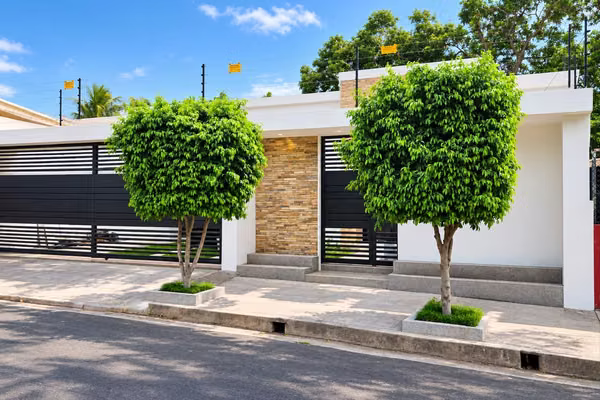 CASA EN VENTA | RESIDENCIAL BOLONIA