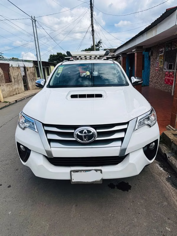 Toyota fortuner 2017