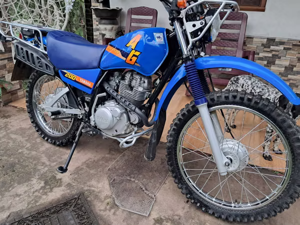 Vendo yamaha seminueva