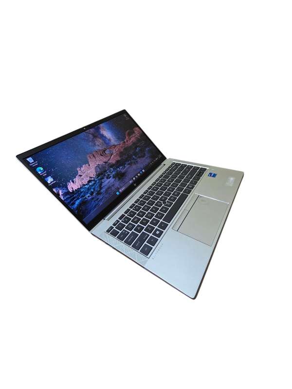 Hp EliteBook 840 G8 / Core i 7 11va / 16 Gb RAM / 512 Gb SSD / PANTALLA TACTIL