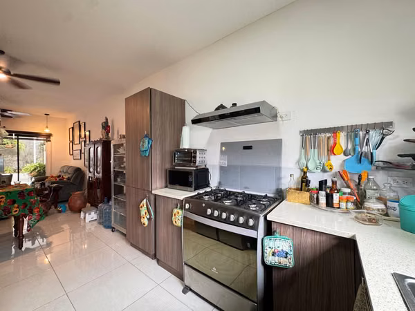 Sale of House in Carretera to Masaya