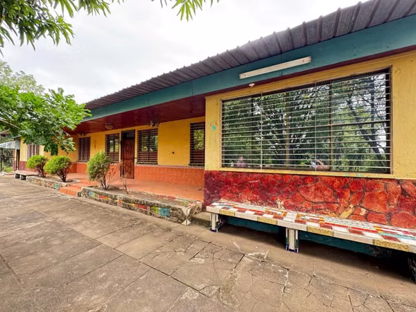 Sale of Quinta in Nejapa