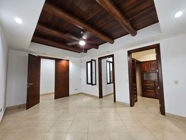 Sale of House in Carretera Sur