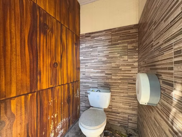 Sale of Local near Multicentro Las Americas