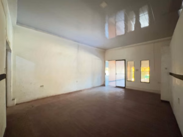 Sale of Local near Multicentro Las Americas