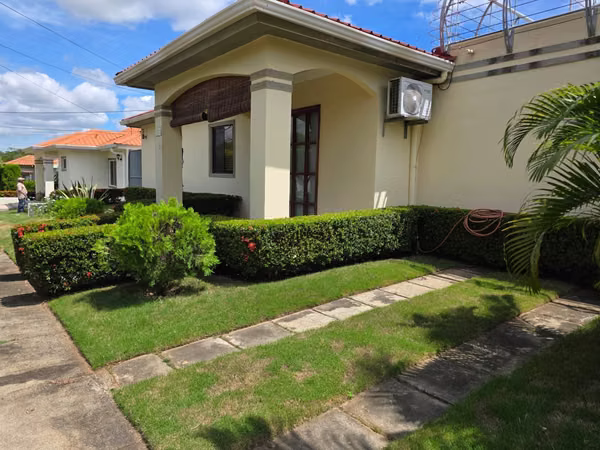 CASA EN VENTA | RESIDENCIAL PALMETTO