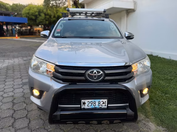 Toyota Hilux 2018 sir