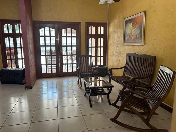 Rental House in Villa Fontana