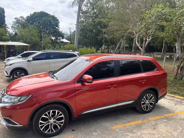 Mitsubishi Outlander 2017