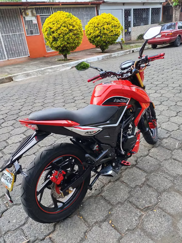 Serpento Naga 200 R
