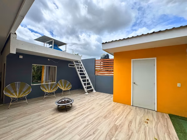 Multi-Unit Co-Living Retreat for Sale, San Jun del Sur, Nicaragua