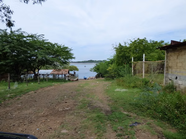 Al 1668 Affordable Poneloya Ocean View Lots