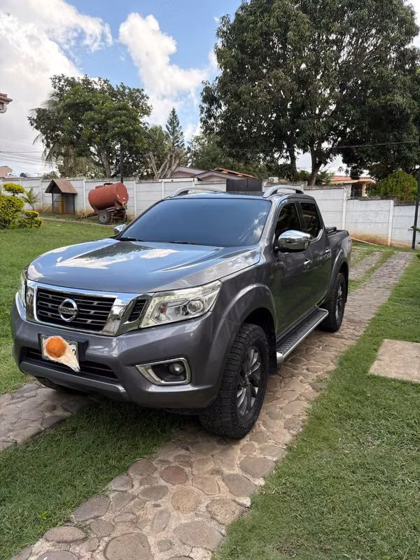 Nissan Frontier NP300 2018 LE