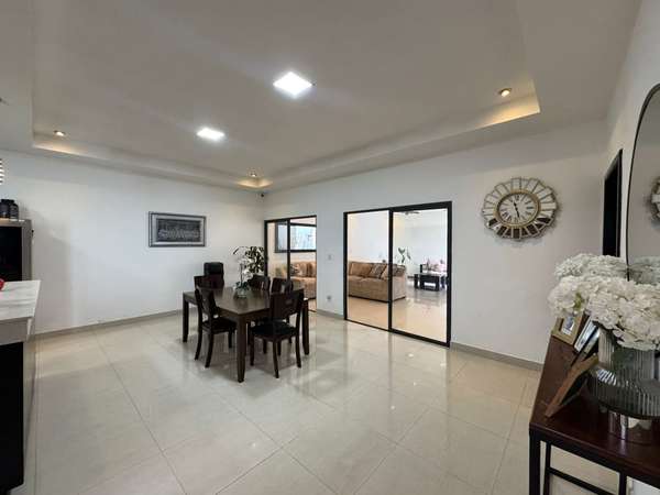 It is sold house in beautiful mountain condo.