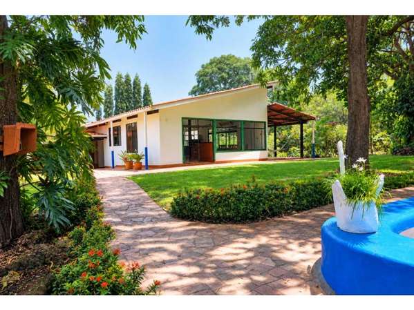  CASA EN VENTA EN CARRETERA SUR - HM