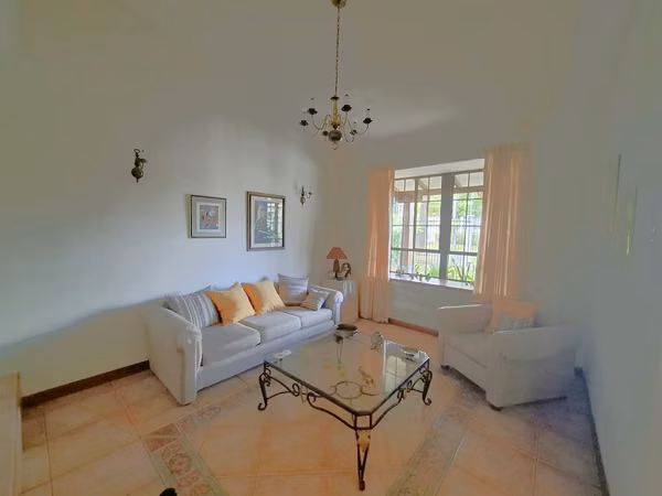 GG Sale of beautiful 2 storey house in Lomas de Reparto San Juan