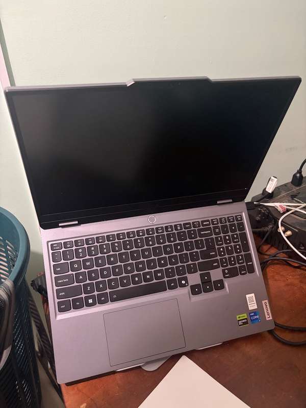 Laptop Gamer Lenovo LOQ RTX 5050 Intel i7 144 HZ