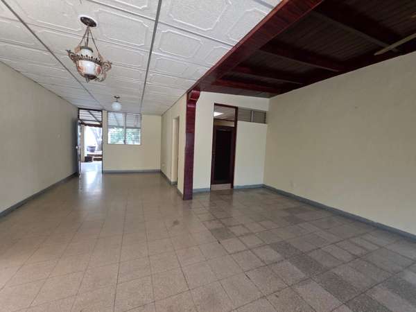 FH-124; For Sale House with Commercial Potential-124; Altamira