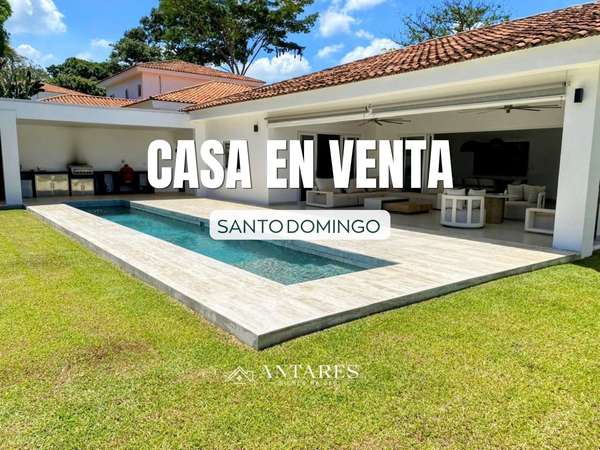 Modern and Exclusive House in Condominium in Santo Domingo