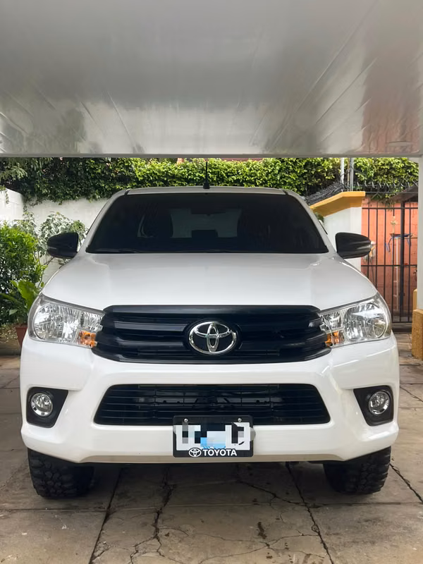 Toyota Hilux 2026 Basica 2.4