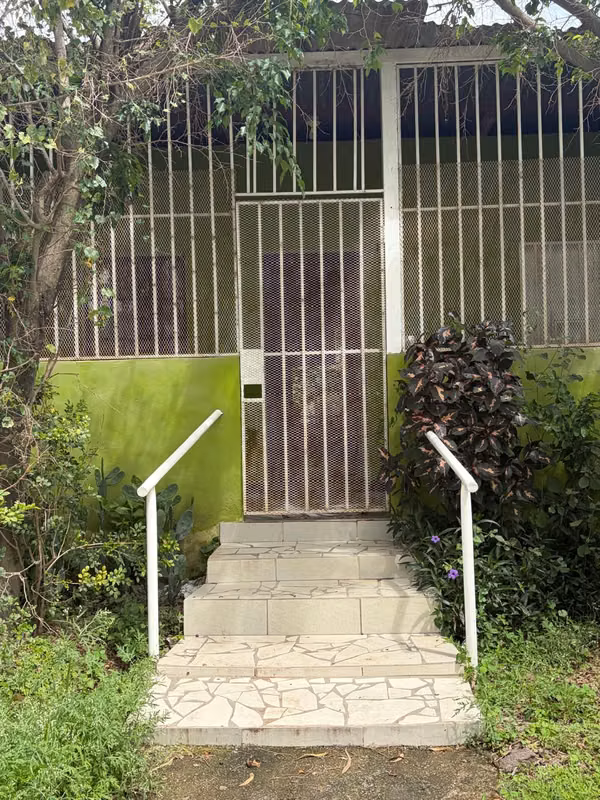 House is rented, in Barrio Oscar Gamez. Esteli