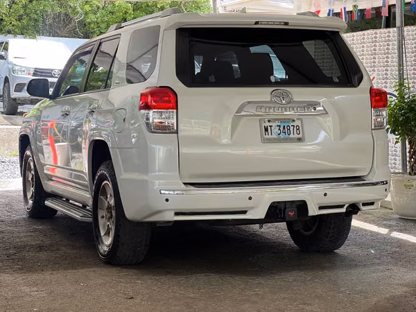 Toyota 4Runner 2012 Automática 