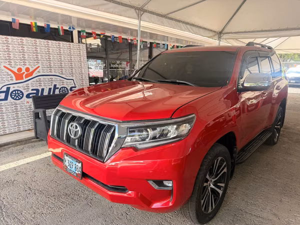 Toyota Prado year 2017 - Automatic