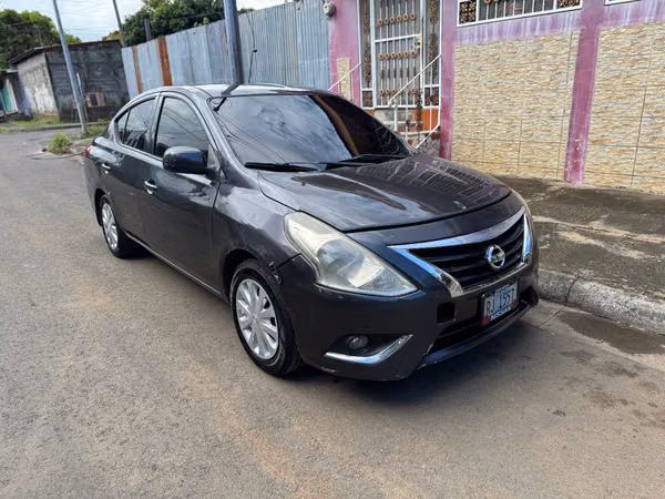 Nissan Versa 2017 transmisión Manual 