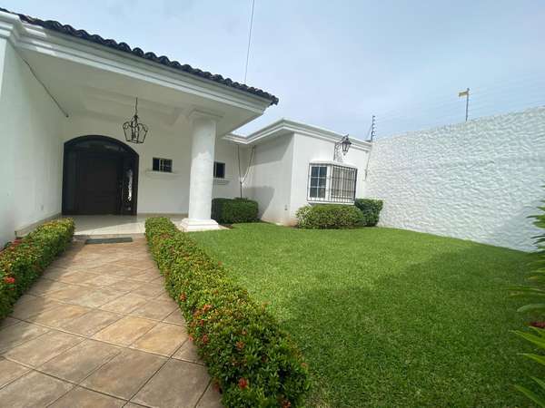 AG. SE VENDE CASA EN SANTO DOMINGO, MANAGUA