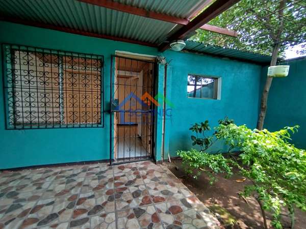 CASA EN VENTA EN MANAGUA CON LOTE DE TERRENO ADICIONAL