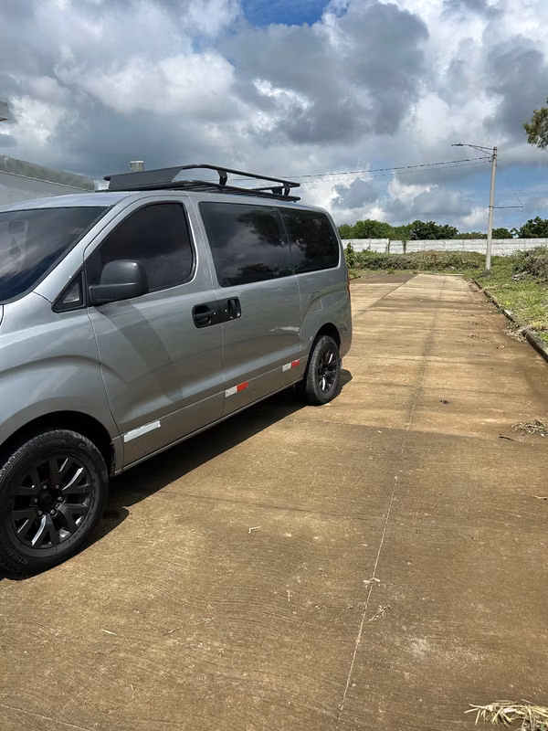 Hyundai h1 2019 único dueño 
