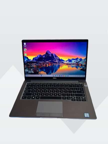 Laptop Dell Core i5-16 GB RAM