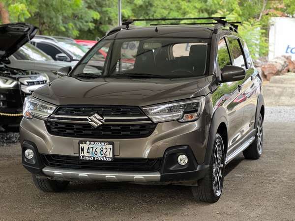 Suzuki XL7 año 2023 Automática 
