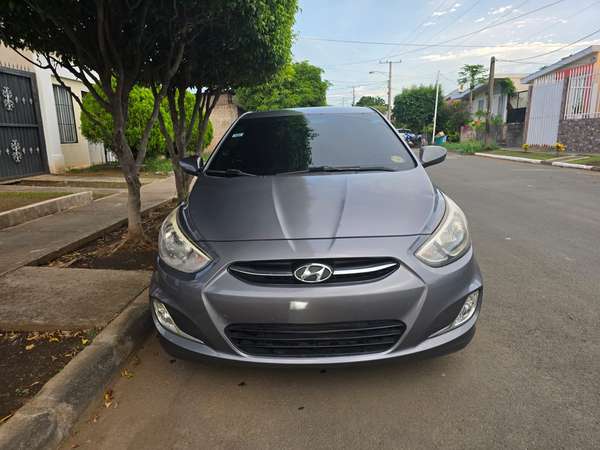 ¡EN VENTA! HYUNDAI ACCENT 2016