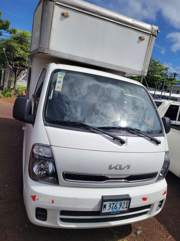 KIA K2700 CON CAJON, AÑO 2023. MECANICO 