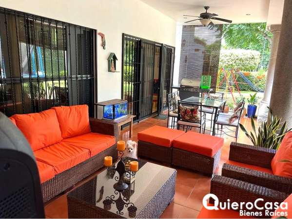 Casa en Venta en Carretera Vieja a León