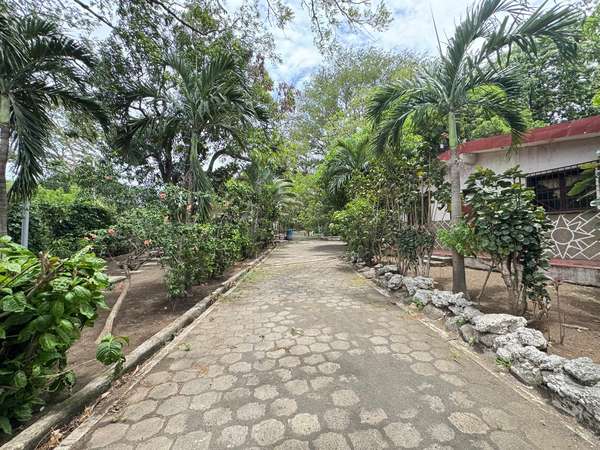 Venta de Quinta en Nejapa 