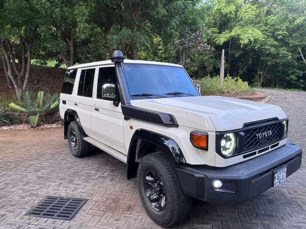 Land Cruiser 76 con 1250kms 40 aniversario 
