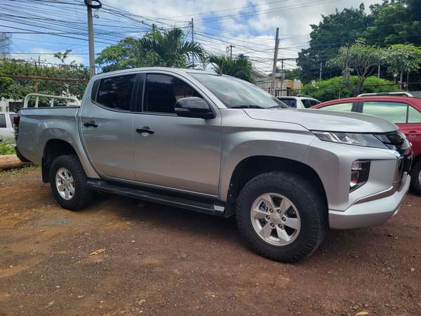 MITSUBISHI L200 SPORTERO, AÑO 2024. AUTOMÁTICA 