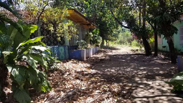 Venta de amplio lote de terreno en km 15.9 C. Masaya