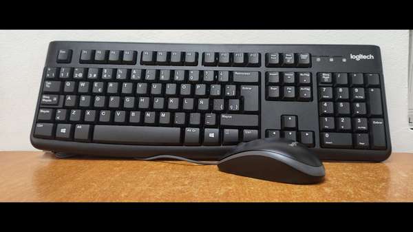 Kit de Teclado Mk120 Logitech