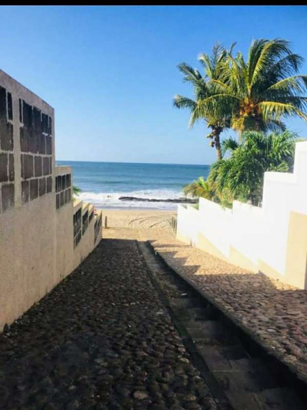 Venta de Casa en Pochomil Viejo 
