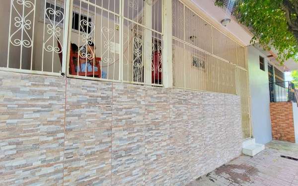 Excelente Inversión !  Casa en Venta en Villa Progreso, Recién Remodelada