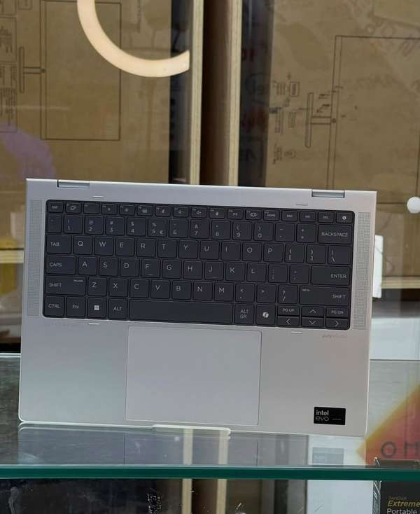 HP EliteBook x360 1030 G7 – Nueva y Sellada