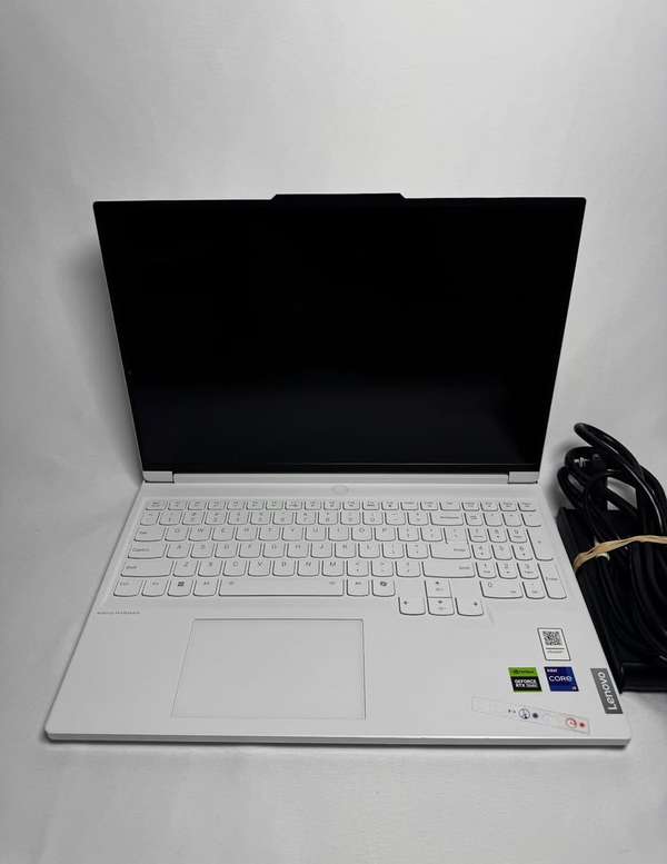Lenovo ThinkPad X1 Carbon Gen 14 Aura Edition – Nueva y Sellada